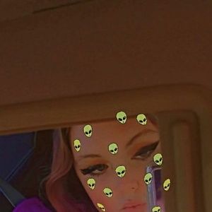 Meet your Posher, Vanessa